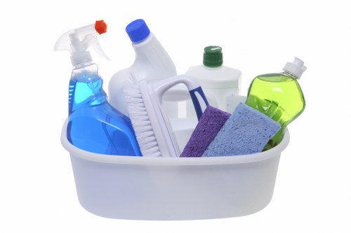 Local window cleaning service in TW10 for residential homes and businesses